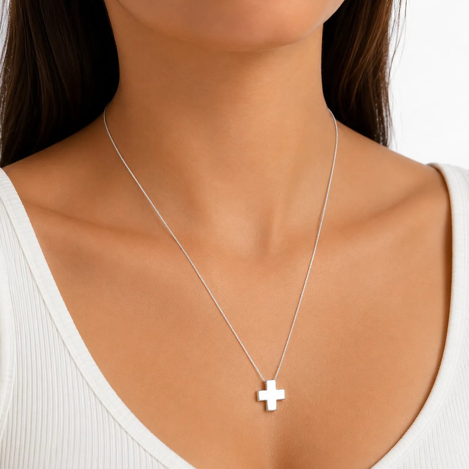 Collar Religioso Cruz Oro Blanco 14k - Imagen 4